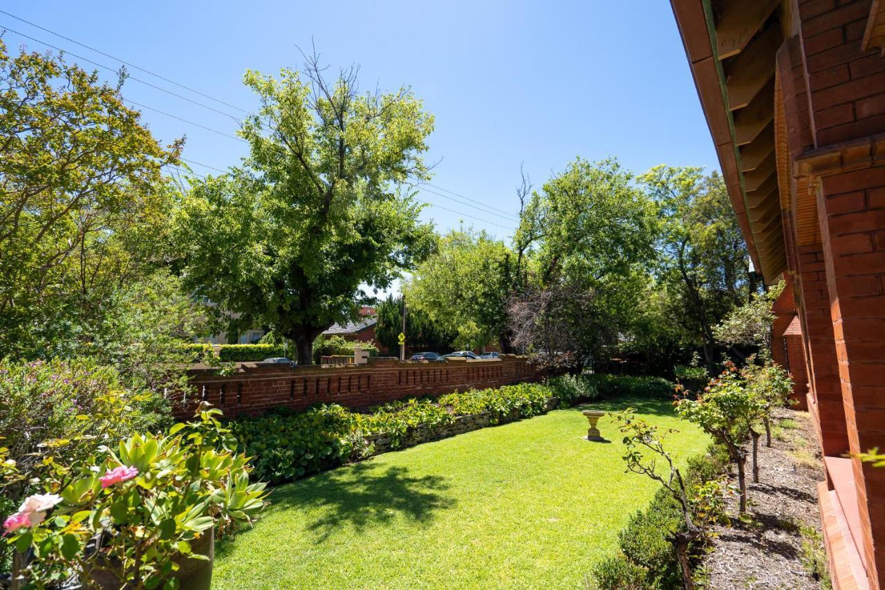 Buxton Manor Bed & Breakfast Adelaide Exterior photo